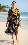 Robe évasée noire en georgette à imprimé floral